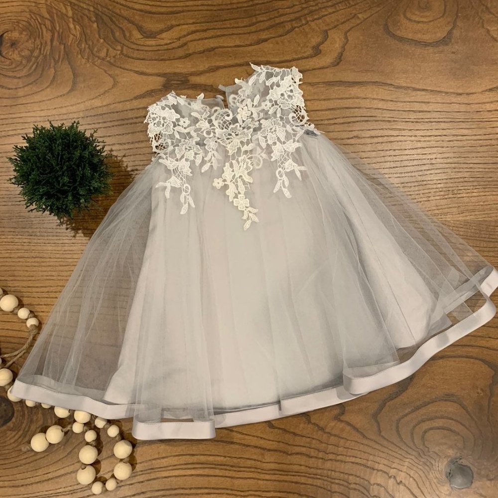 *NWT* Flower Girl Dress